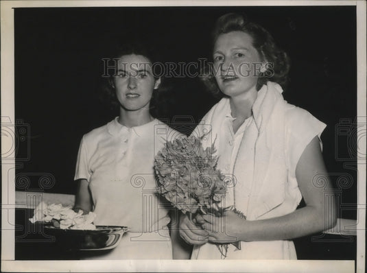 1940 Press Photo Fabyan Defeats Betz in National Indoor Singles Tennis Match-Historic Images