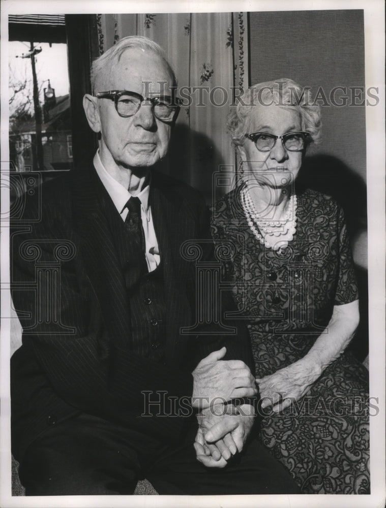 1962 Press Photo Mr. and Mrs. Hayden to Celebrate Their 65th Wedding Anniversary-Historic Images