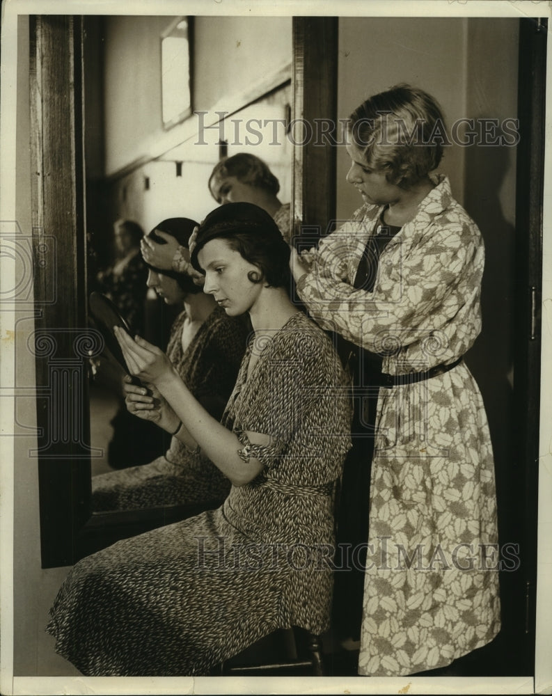 1931 Lucy L Flower High School Teaches Girls Millinery Course - Historic Images