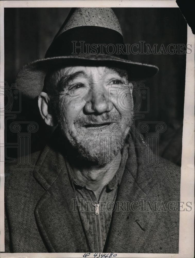 1938 Press Photo Hermit of Sunset Andrew Reese Visits San Francisco After 35 Yrs - Historic Images