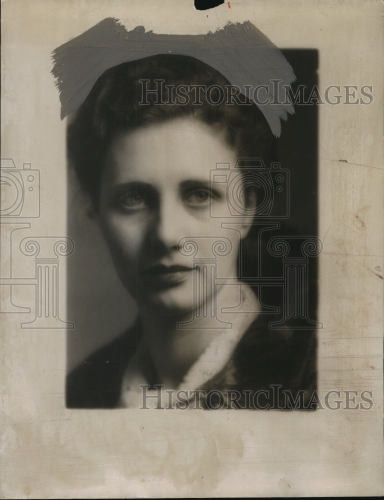 1934 Press Photo Miss Jane Ensel Sphinx Club Hostess at Carter Hotel in New York - Historic Images