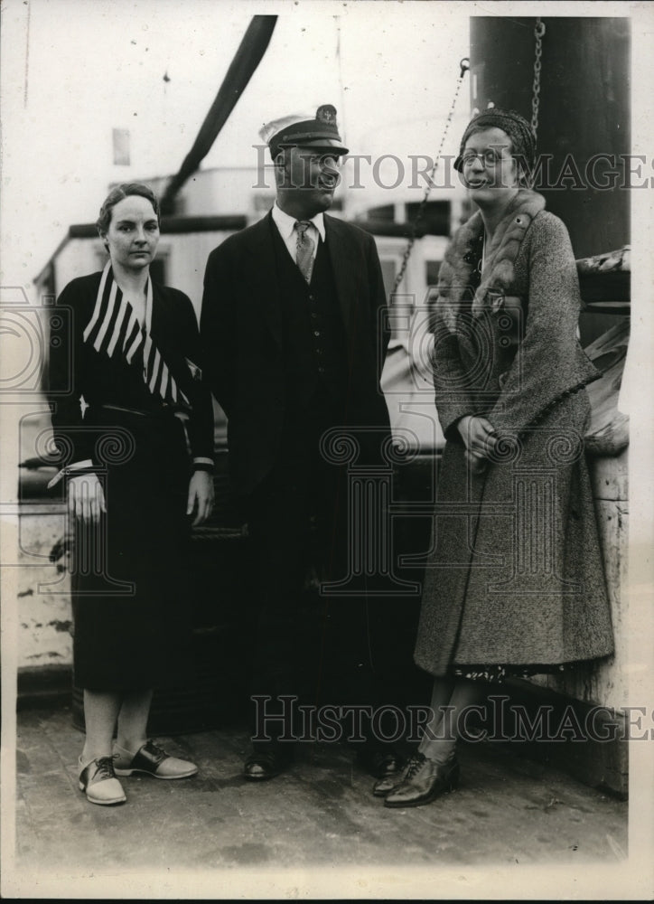 1932 Press Photo Capt Iversen, Elizabeth Coolidge &amp; Marion Ward Mission Workers - Historic Images