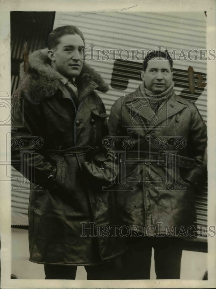 1930 Press Photo Bolivian Aviators Lucio Luizaga and Capt. Horacio Vasquez - Historic Images