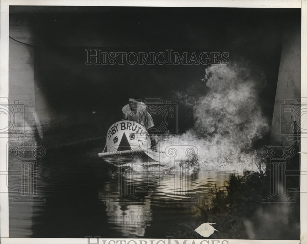 1932 Press Photo aquaplane, Baby Brutus, competes Roman Race at Winter Haven FL - Historic Images