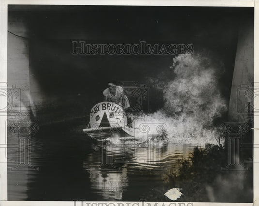 1932 Press Photo aquaplane, Baby Brutus, competes Roman Race at Winter Haven FL - Historic Images