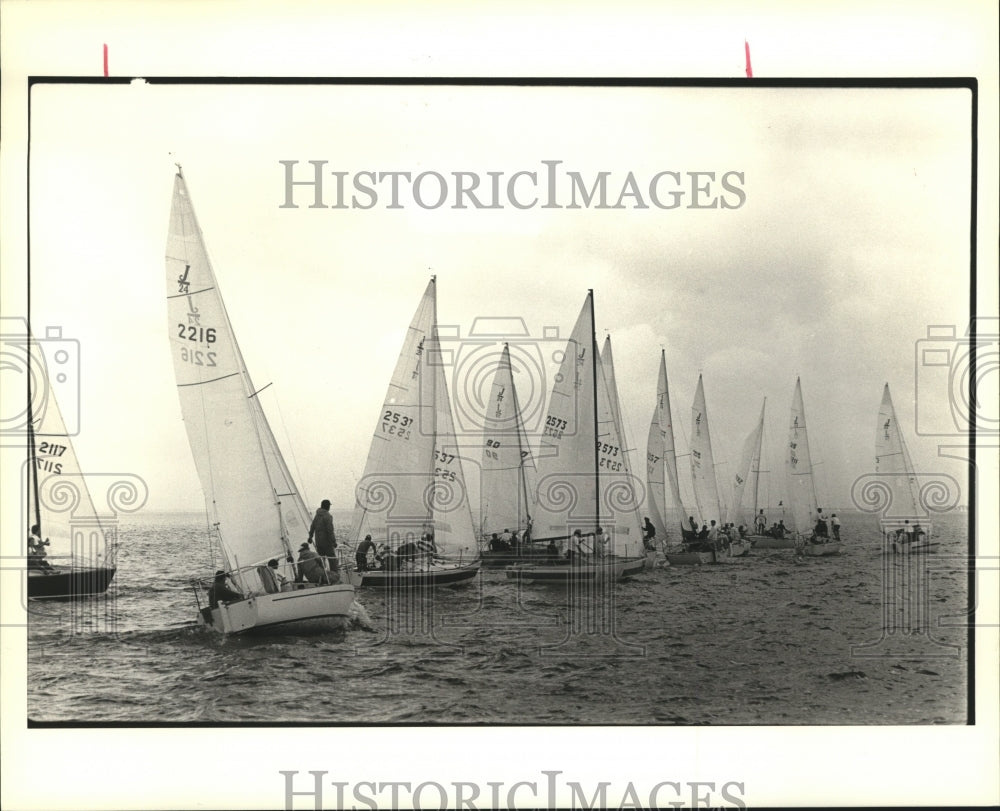 1990 J/24 Class Boats Compete In Sugar Bowl Regatta New Orleans - Historic Images