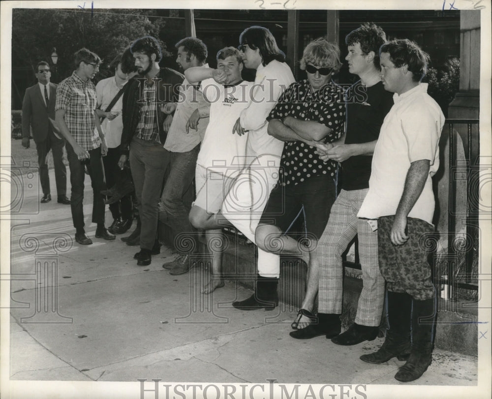 1967 Press Photo Men Lined Up to be Arrested at Jackson Square - noa00949- Historic Images