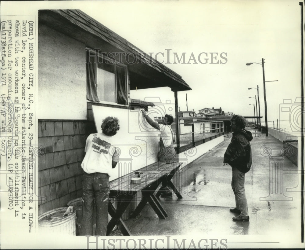 1971 Hurricane Ginger  - Historic Images