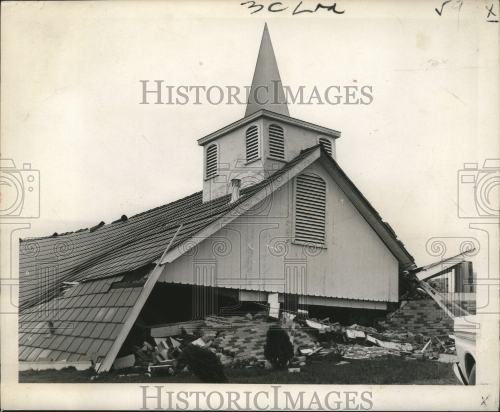 1965 Hurricane Betsy - New Zion Baptist Church in Gramercy collapses - Historic Images