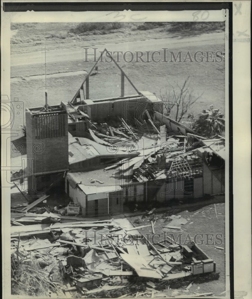 1970 Press Photo Ruined Bayside Texas Church After Hurricane Celia - noa01544 - Historic Images