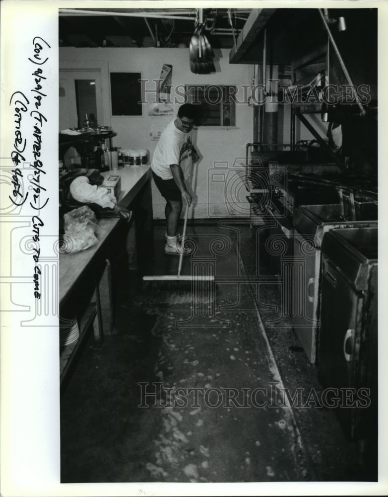 1992 Hurricane Andrew-Businesses clean up after Hurricane Andrew. - Historic Images