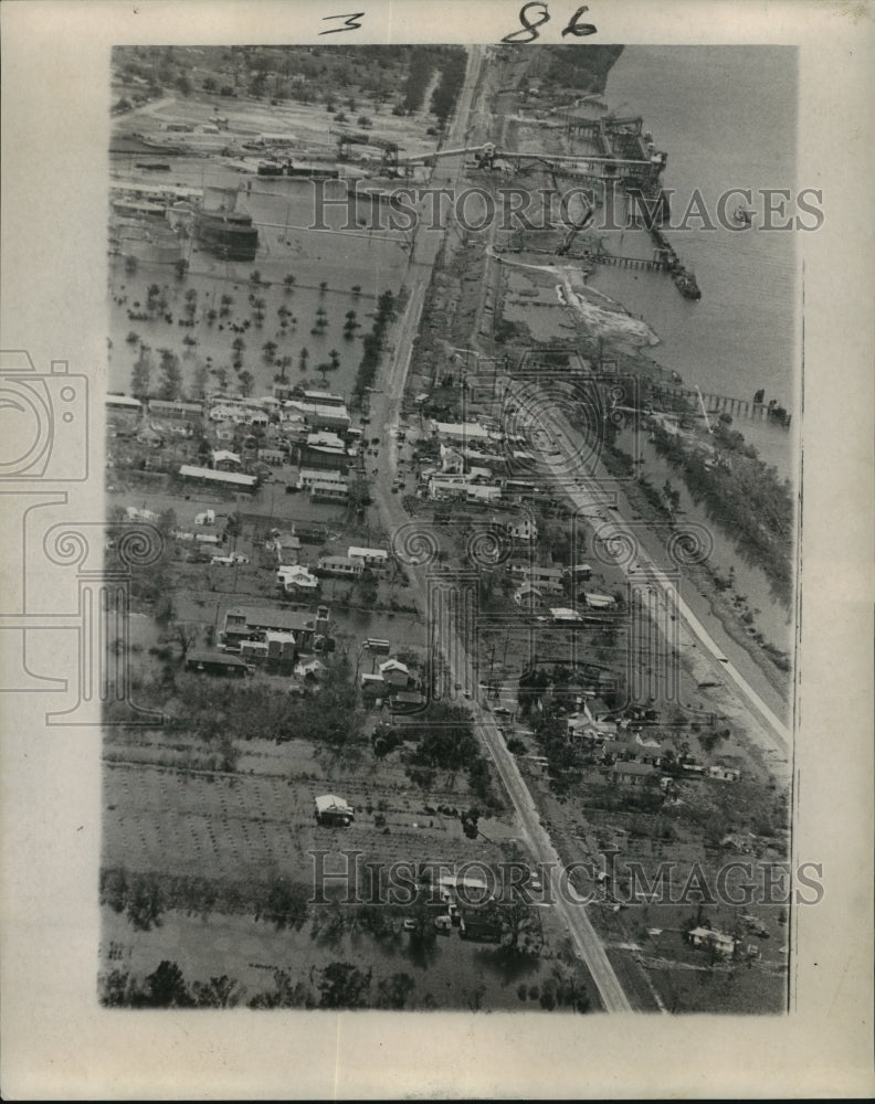 1965 Hurricane Betsy  - Historic Images