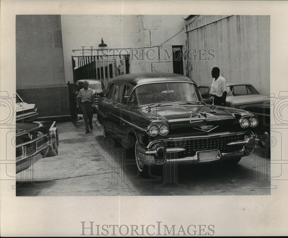 1965 Hurricane Betsy- Rescue and recovery workers. - Historic Images