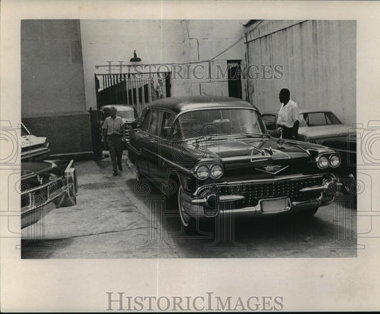1965 Hurricane Betsy- Rescue and recovery workers. - Historic Images