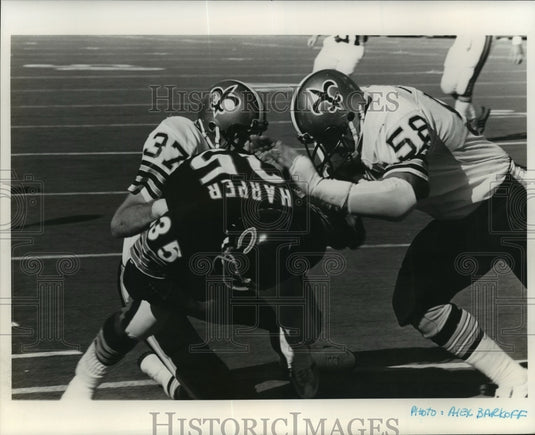 Press Photo New Orleans Saints - Bears #25 tackled by Saints' #37 and #58.