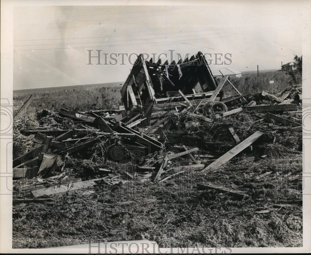 1965 Press Photo Hurricane Betsy - Damages on Lake Catherine at Highway 90.-Historic Images