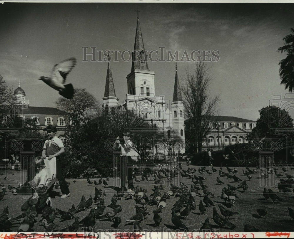 1983 Jackson Square - Children and pigeons in Jackson Square. - Historic Images