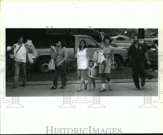 1992 Hurricane Andrew- The Squarsich family of Buras La. - Historic Images