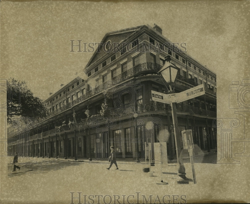 1970 Press Photo New Orleans - Corner View of Pontalba Apartments - noa02402 - Historic Images