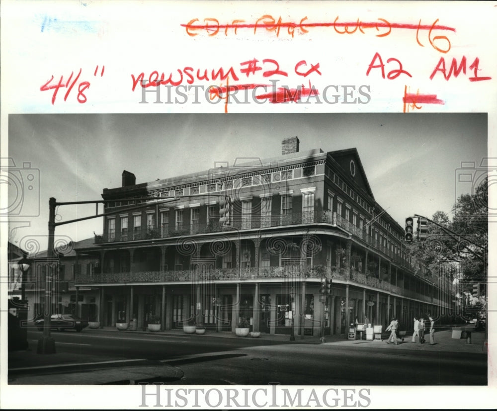 1986 New Orleans - Upper Pontalba Building Planned to Be Renovated - Historic Images