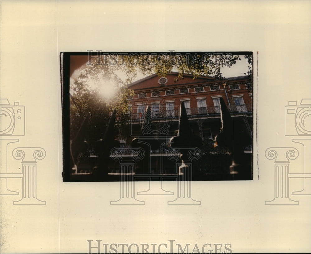 1995 New Orleans - View of Pontalba Building From Across Street - Historic Images