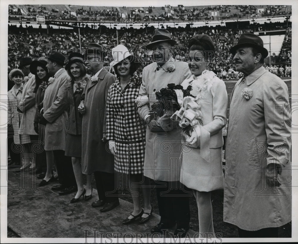 1968 Sugar Bowl- Sugar Queen and other dignitaries. - Historic Images