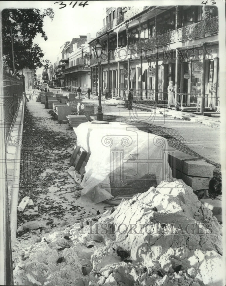 1975 Press Photo Jackson Square renovations, flagstones piled for placement - Historic Images