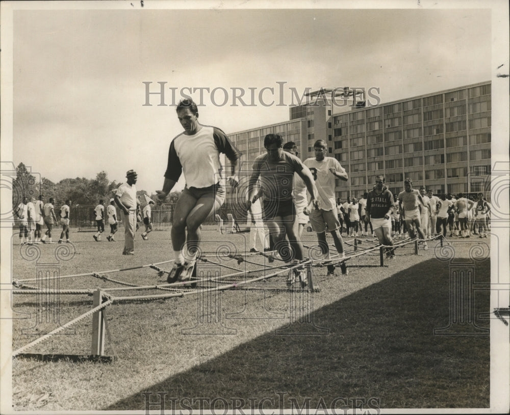 1967 Press Photo New Orleans Saints-Saints hopefuls begin the first tests. - Historic Images