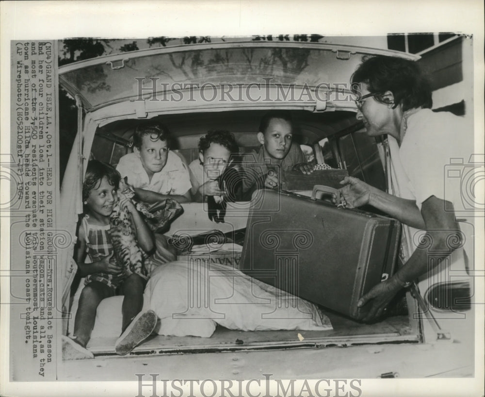 1964 Hurricane Hilda- Mrs. Rousselot Besson and her four children. - Historic Images