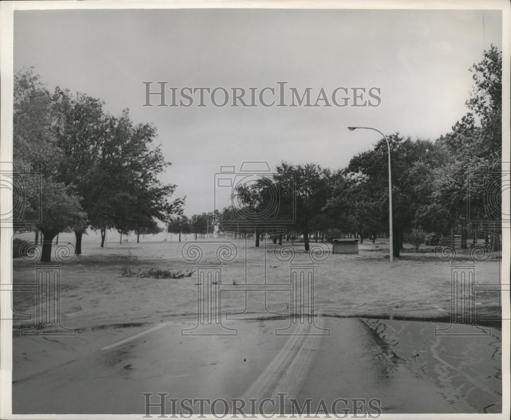 1964 Hurricane Hilda - Historic Images