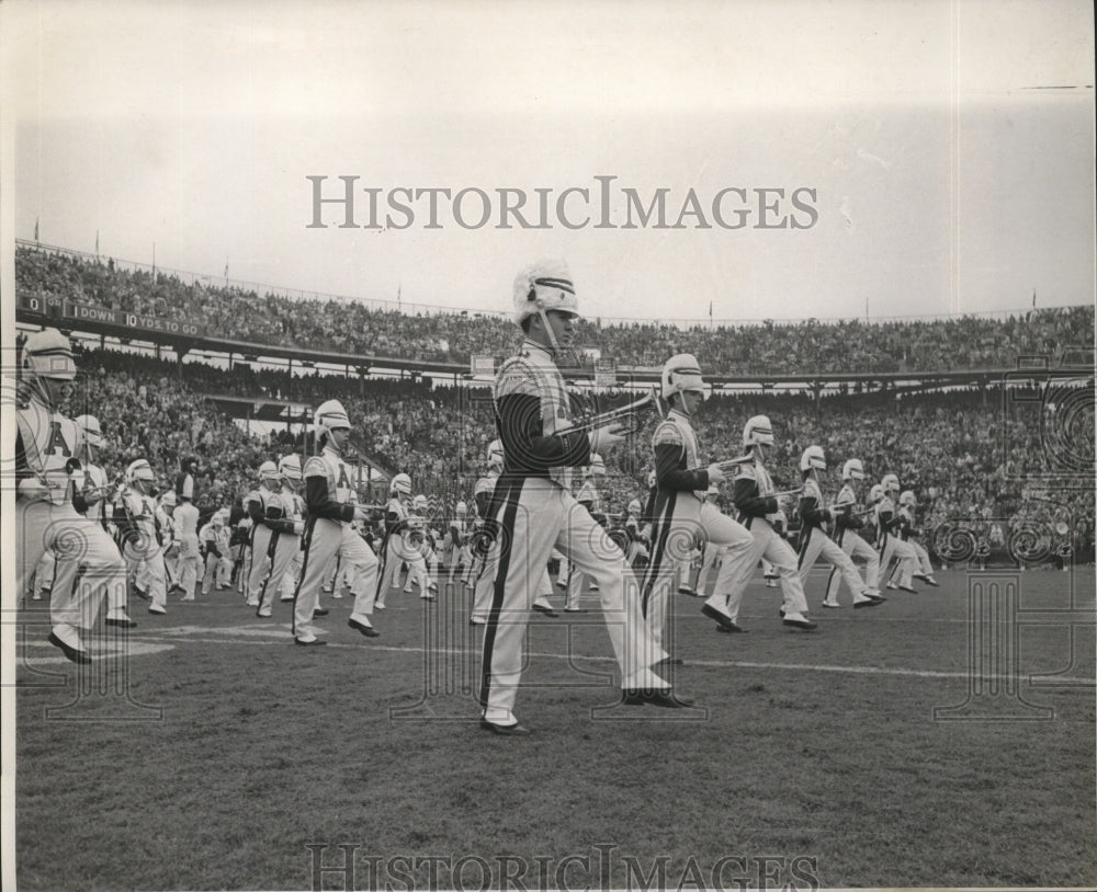 1967 Press Photo Sugar Bowl- Marching band at sugar Bowl. - noa03844- Historic Images