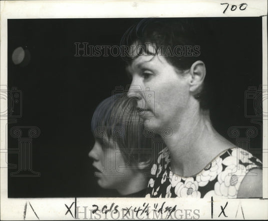 1969 Press Photo Hurricane Camille- Mrs. Carl Keel and Kim, age 11. - noa04180 - Historic Images