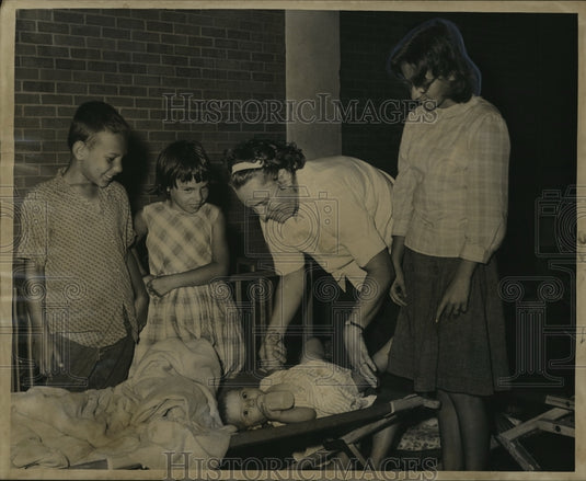 1964 Press Photo Hurricane Hilda, Residents of St. Mary Parish Evacuated-Historic Images