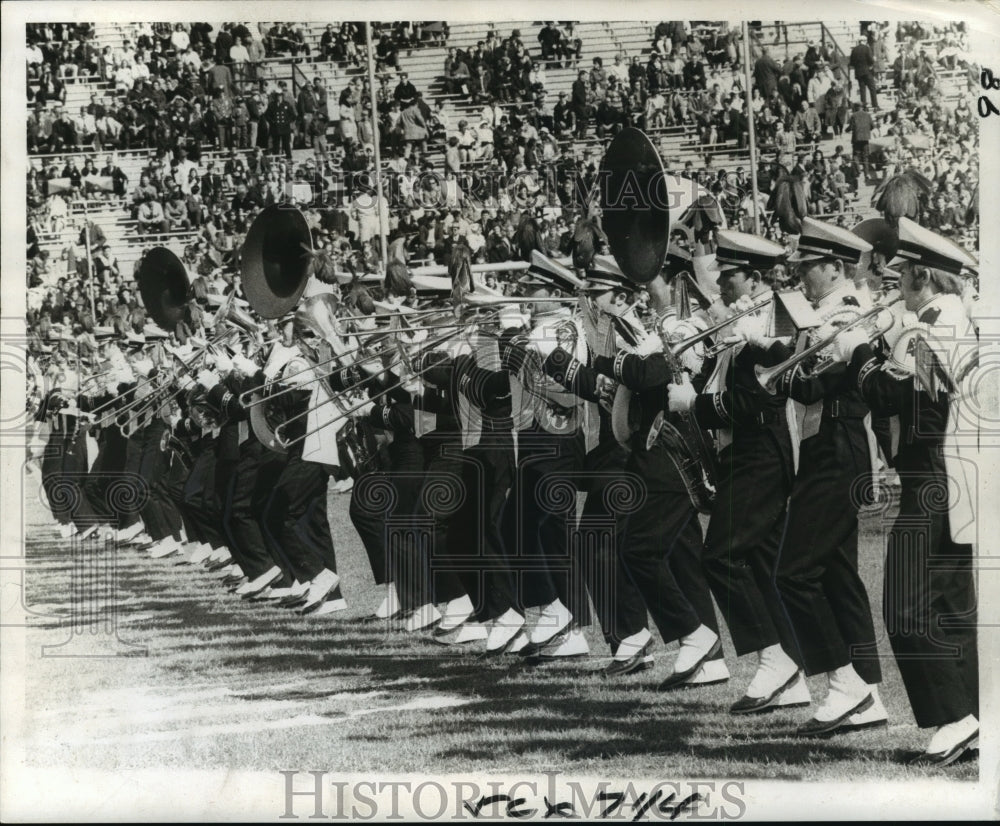 1970 Press Photo Sugar Bowl- Mississippi Band marches and plays. - noa04881 - Historic Images