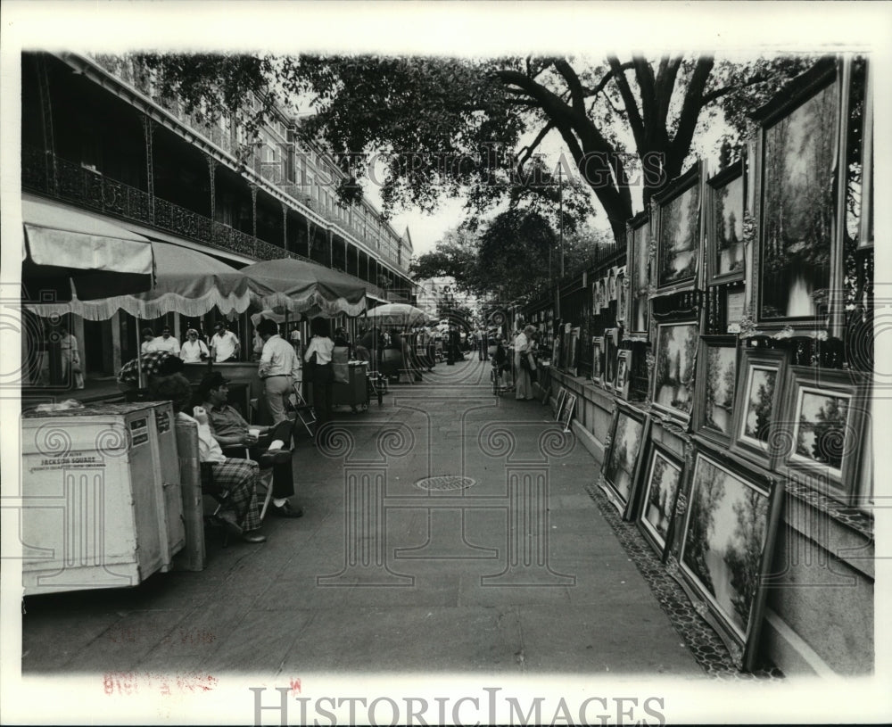 1978 Press Photo New Orleans - View of Paintings Displayed at Jackson Square - Historic Images