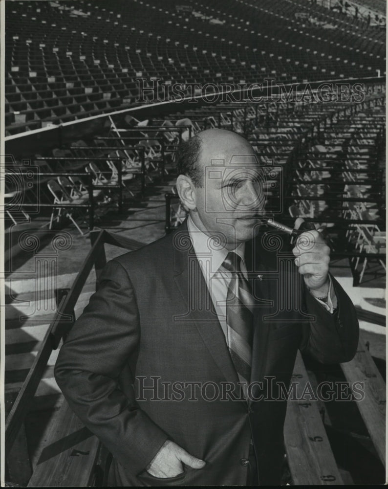 1971 Press Photo Captain Joe Katz at Sugar Bowl - noa05680 - Historic Images