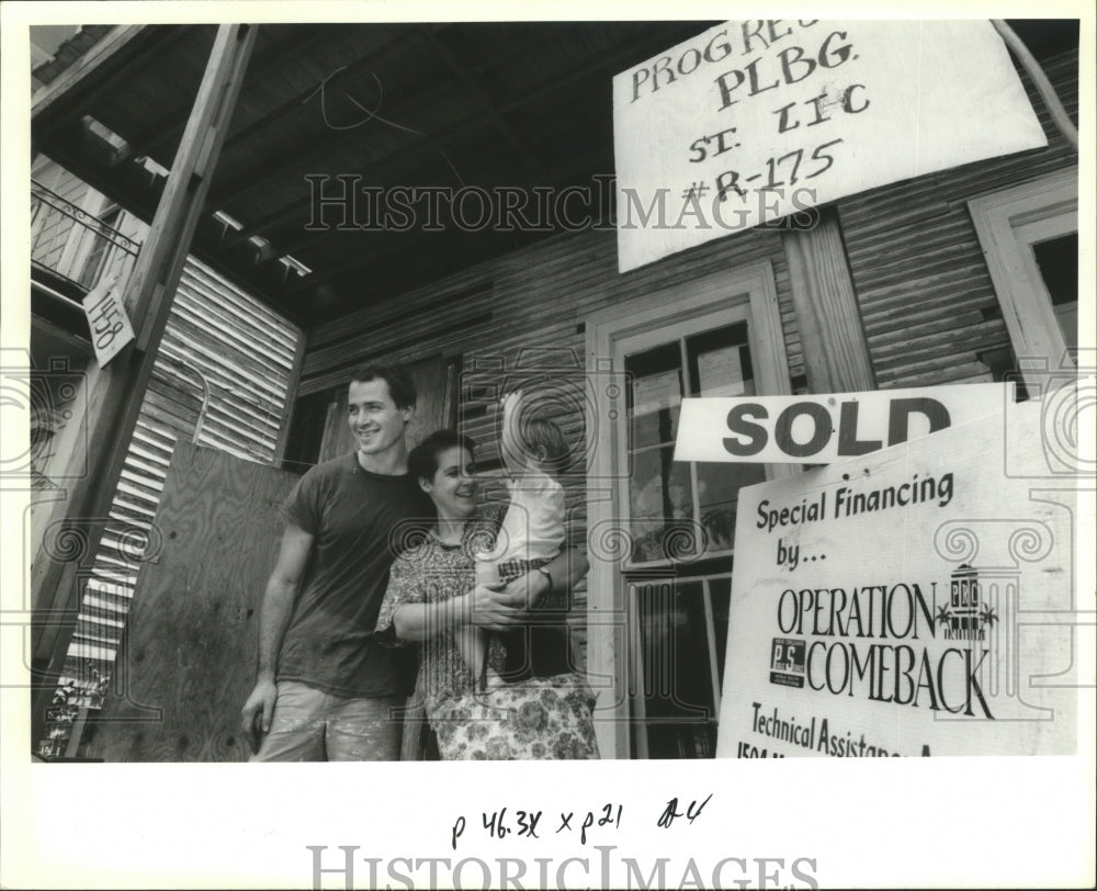 1991 Operation Comeback- Sam, Tamar and Ridley Richards. - Historic Images