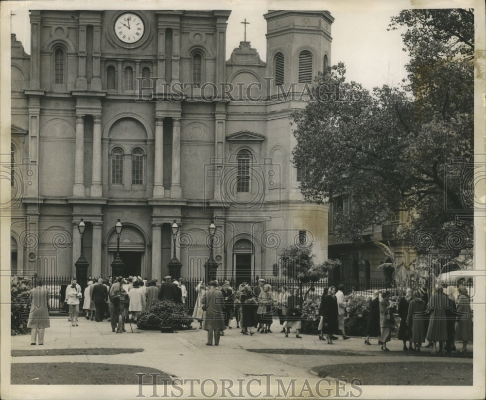 New Orleans - Exterior View St. Louis Cathedral in Jackson Square - Historic Images