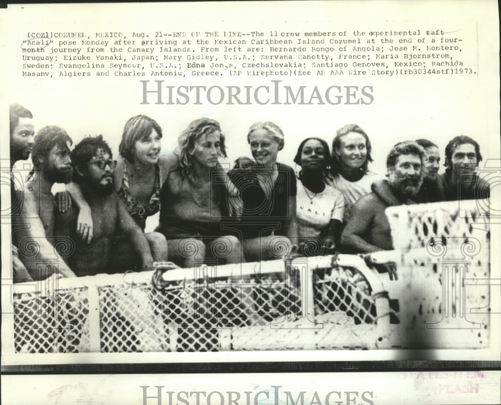 1973 Press Photo Crew of Raft Acali Arrive in Cozumel From Canary Islands - Historic Images