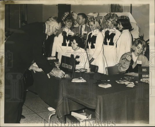 1965 Sugar Bowl- Missouri contingent at Jung Hotel. - Historic Images