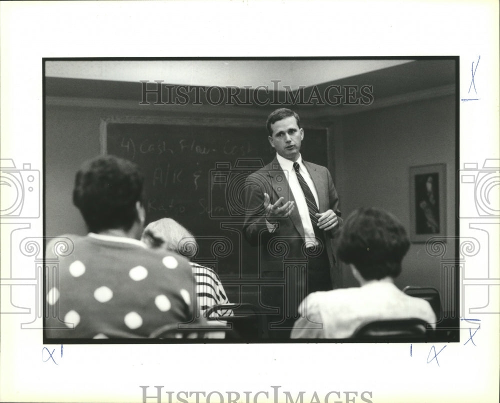 1991 Dwayne Abadie Giving a Presentation on Bank and SBA Marketing - Historic Images