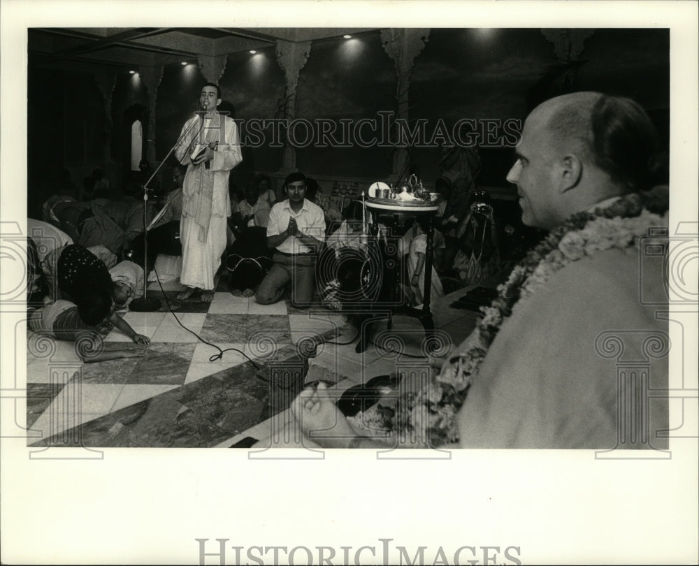 1985 His Divine Grace Jayapataka Swami Acaryapada. - Historic Images