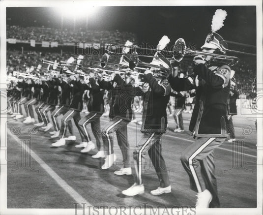 1975 Press Photo Sugar Bowl - Trombone Players Marching at Halftime - noa06195 - Historic Images