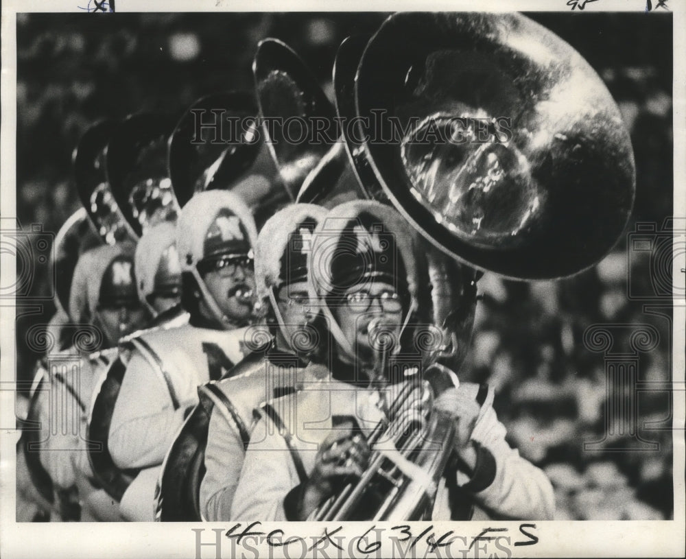 1975 Press Photo Sugar Bowl - Tuba Players Performing for Entertainment - Historic Images