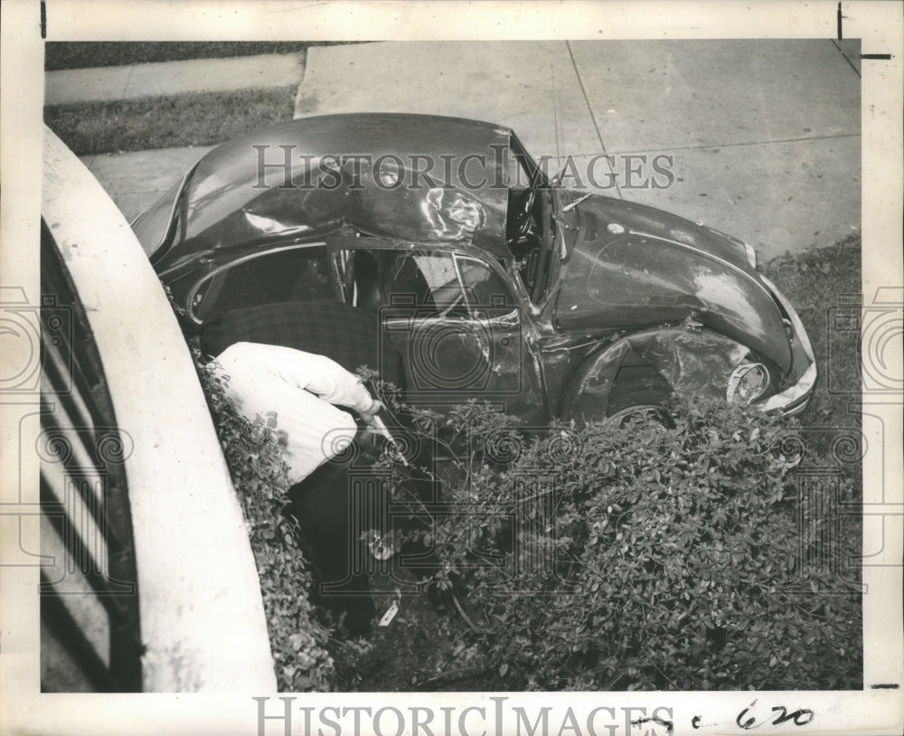 1968 Accidents- Thadeus J. Cronin of New Orleans was driver. - Historic Images