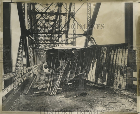 1967 Accidents - Historic Images