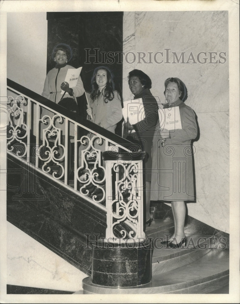 New Orleans - Women Against Crime Courtwatchers at Courts Building - Historic Images