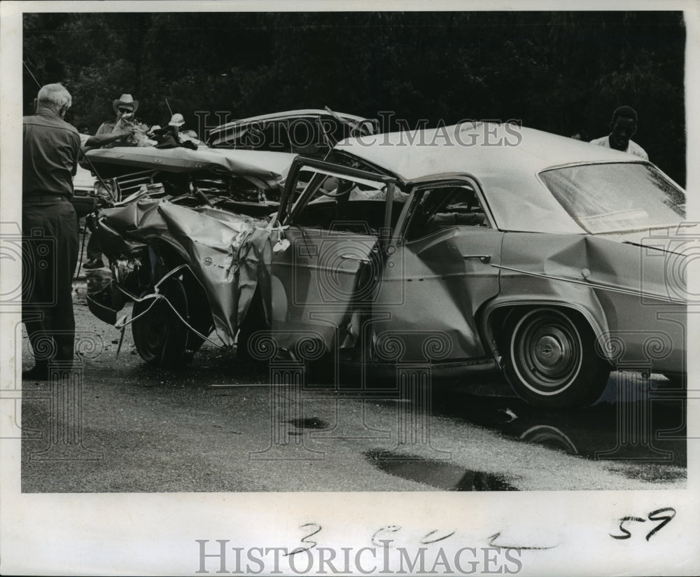 1969 Auto Accident - Historic Images