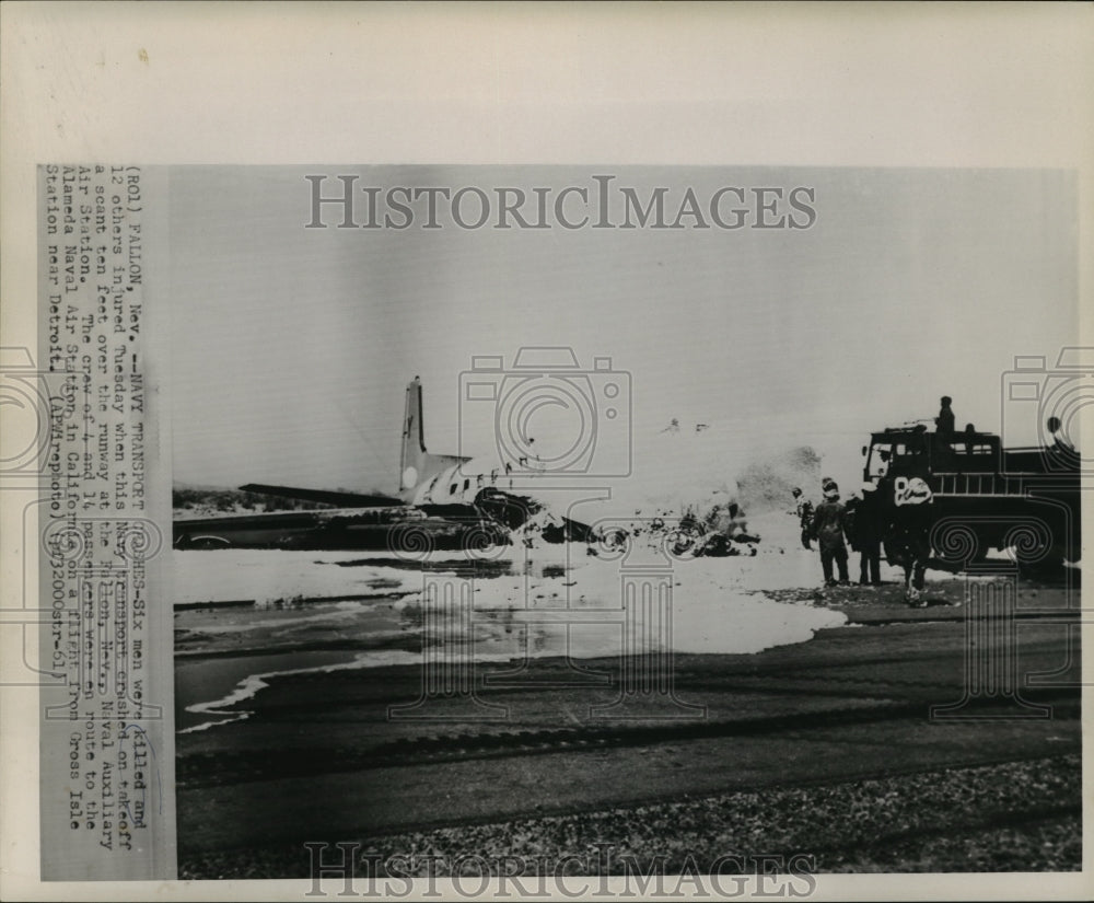 1961 Press Photo Airplane Accidents-Six men were killed and 12 injured. - Historic Images