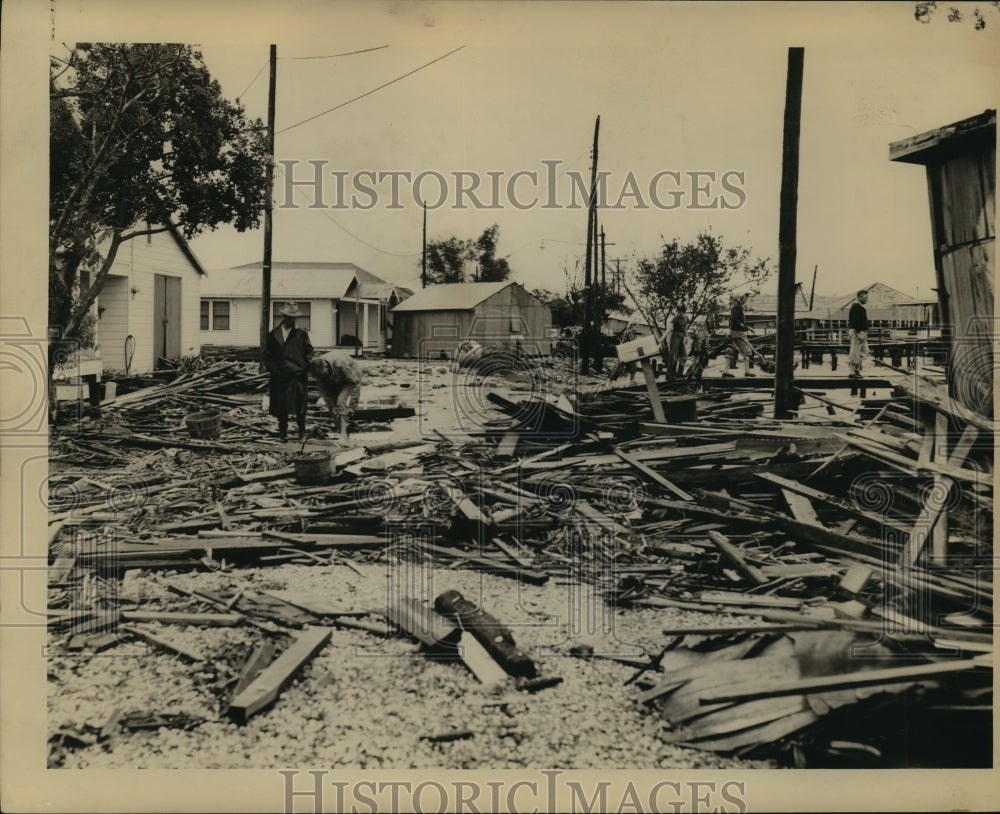 1948 Hurricane - View of hurricane damage in New Orleans, Louisiana. - Historic Images